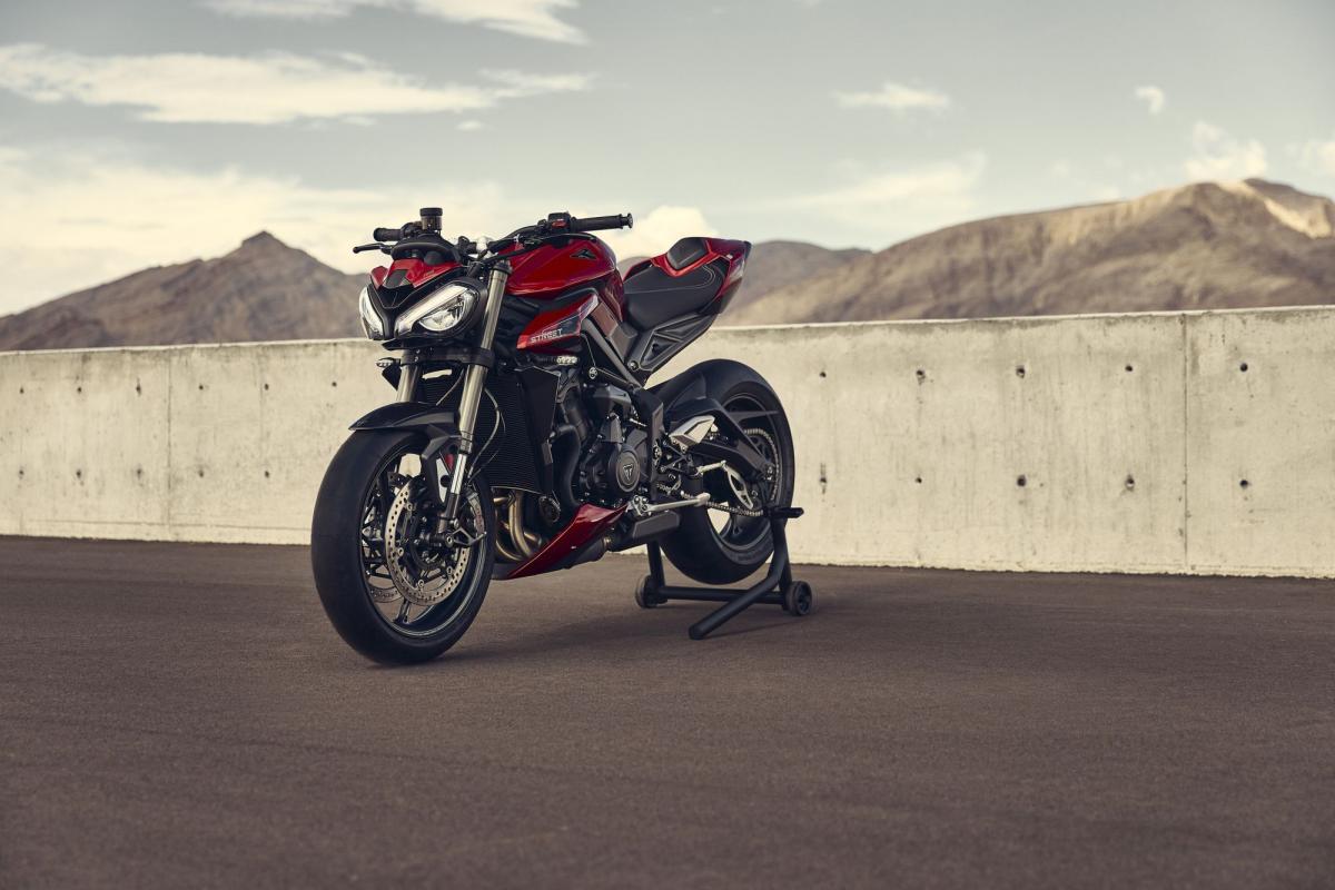 Street triple r on store road price